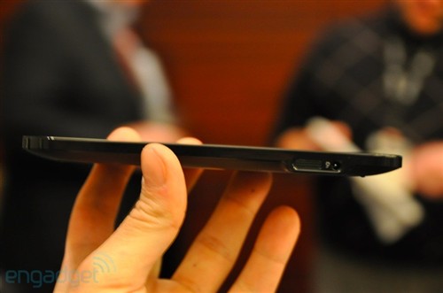 CES2011:4G技术LG Revolution亮相展会