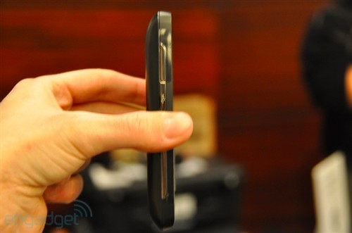 CES2011:4G技术LG Revolution亮相展会