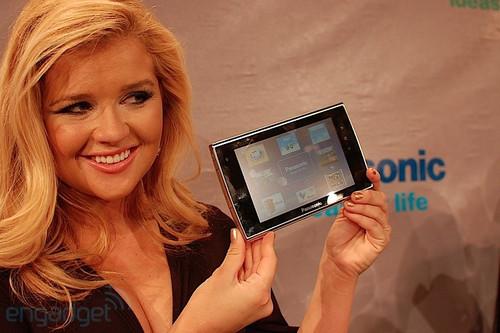 CES2011չʾVieraƽ(ͼ)