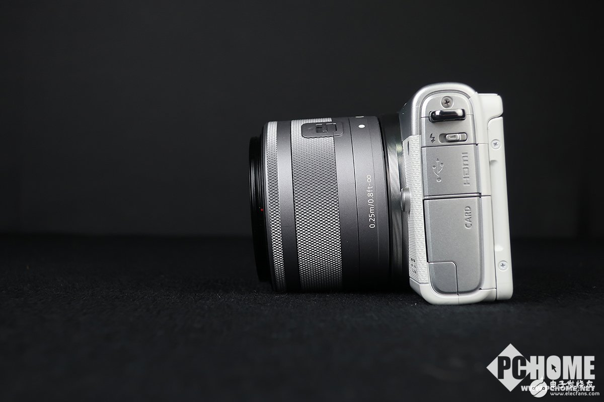 һɫʸ EOS M100
