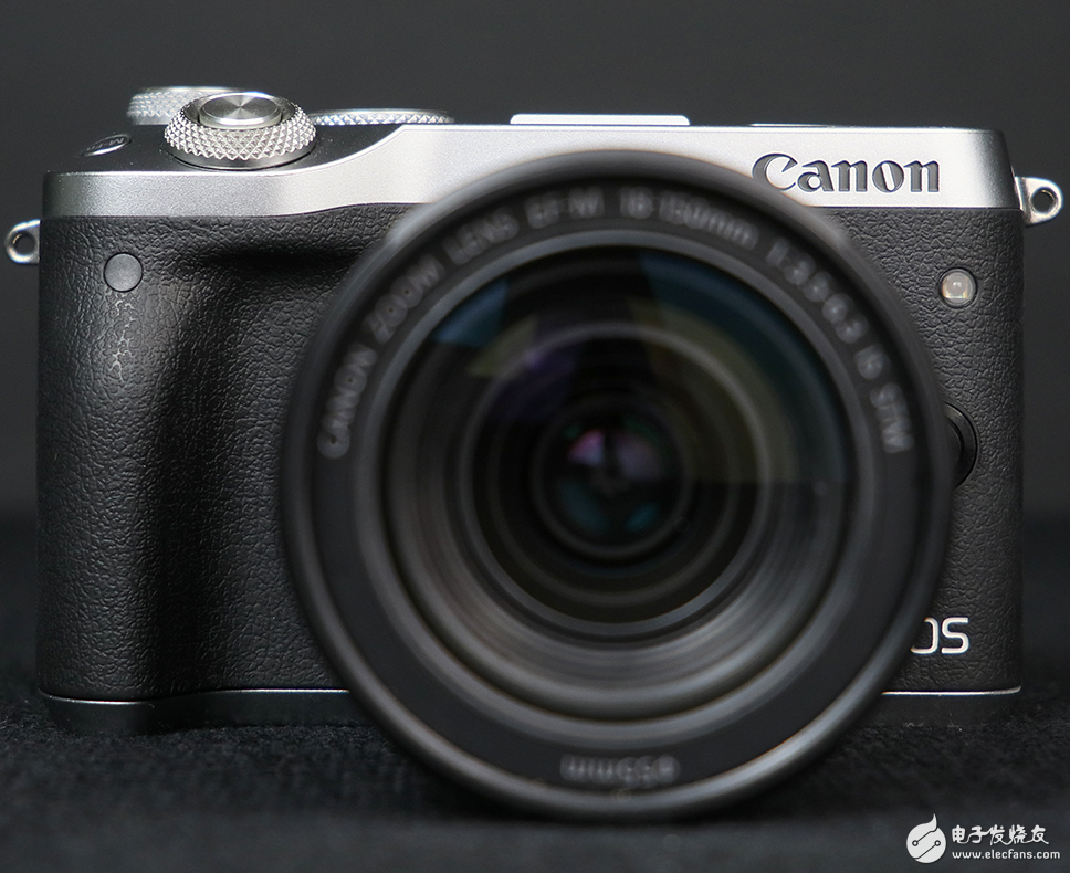 һɫʸ EOS M100